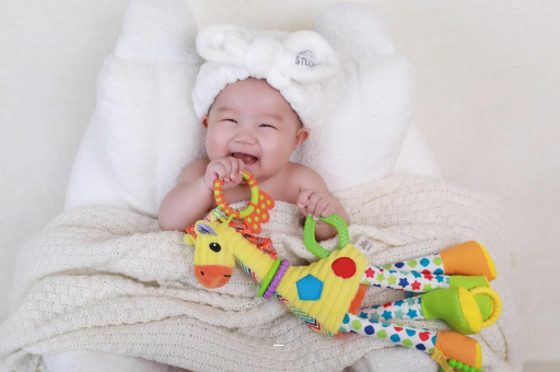 香港家和万事兴宋香怀孕